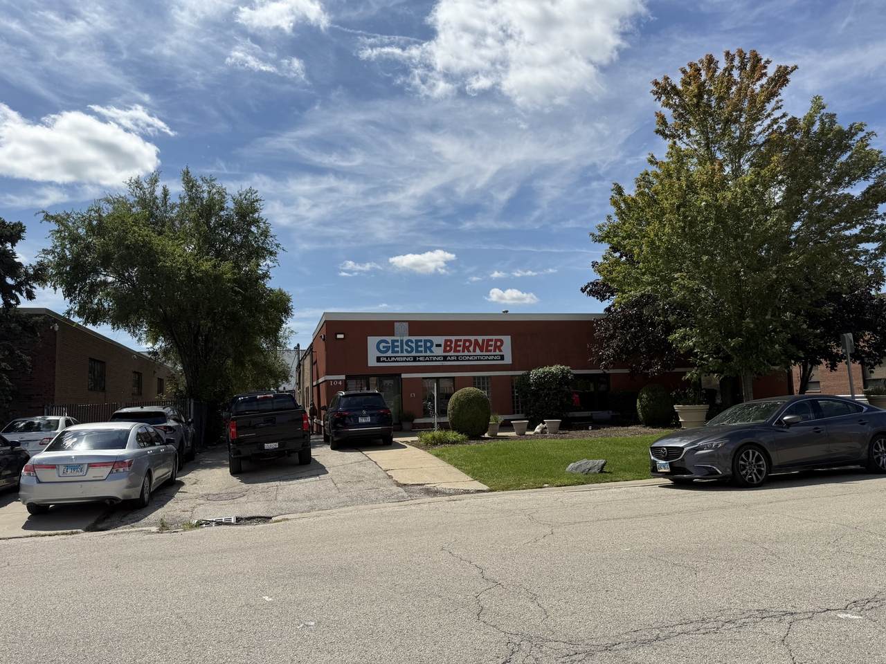 104 Gateway Road - Photo 1