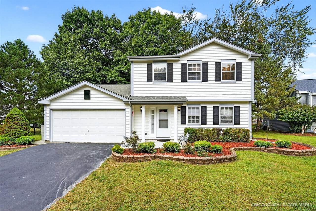 4024 Newport Drive - Photo 1