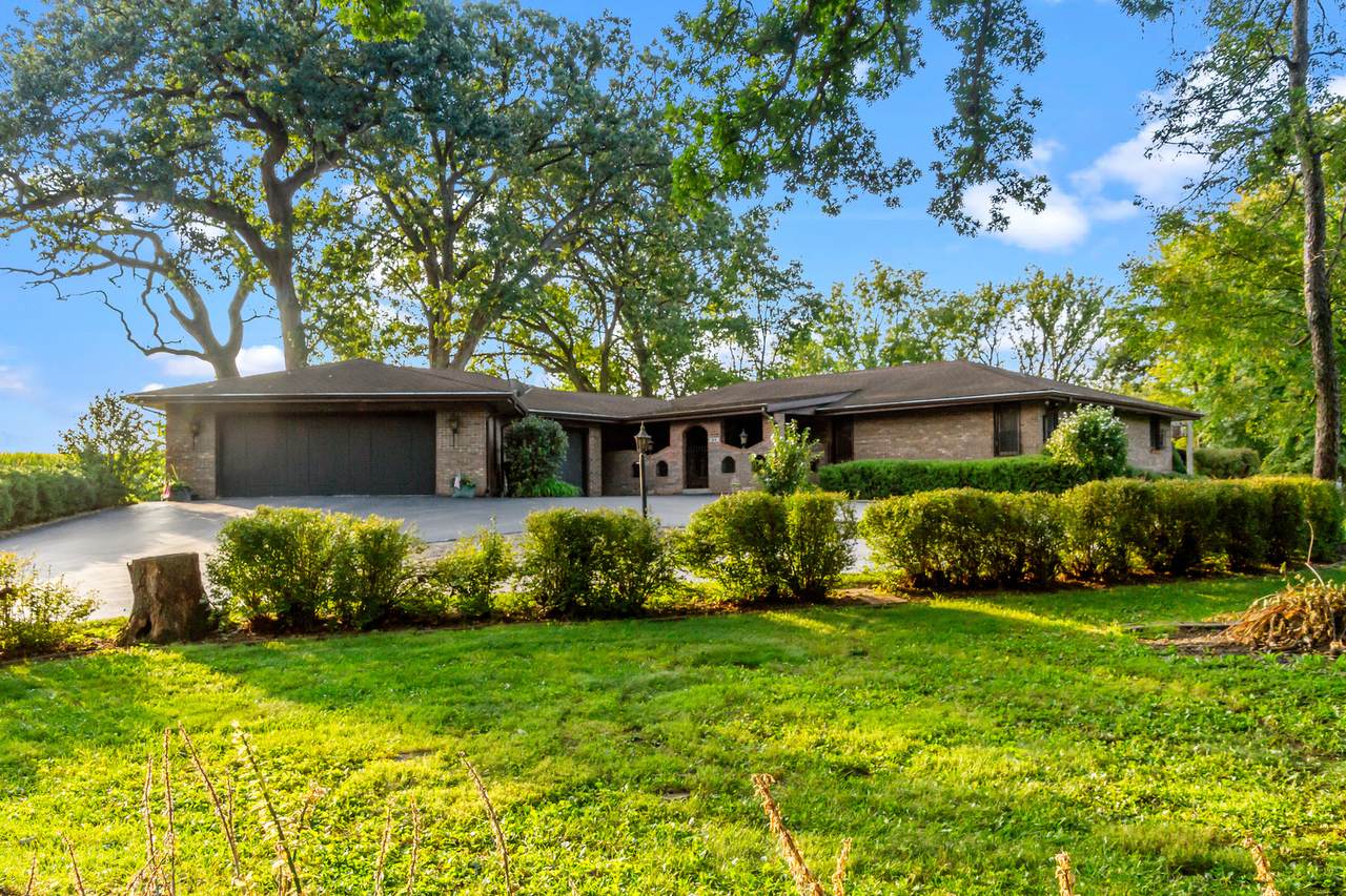 35 Reidwood Lane - Photo 1