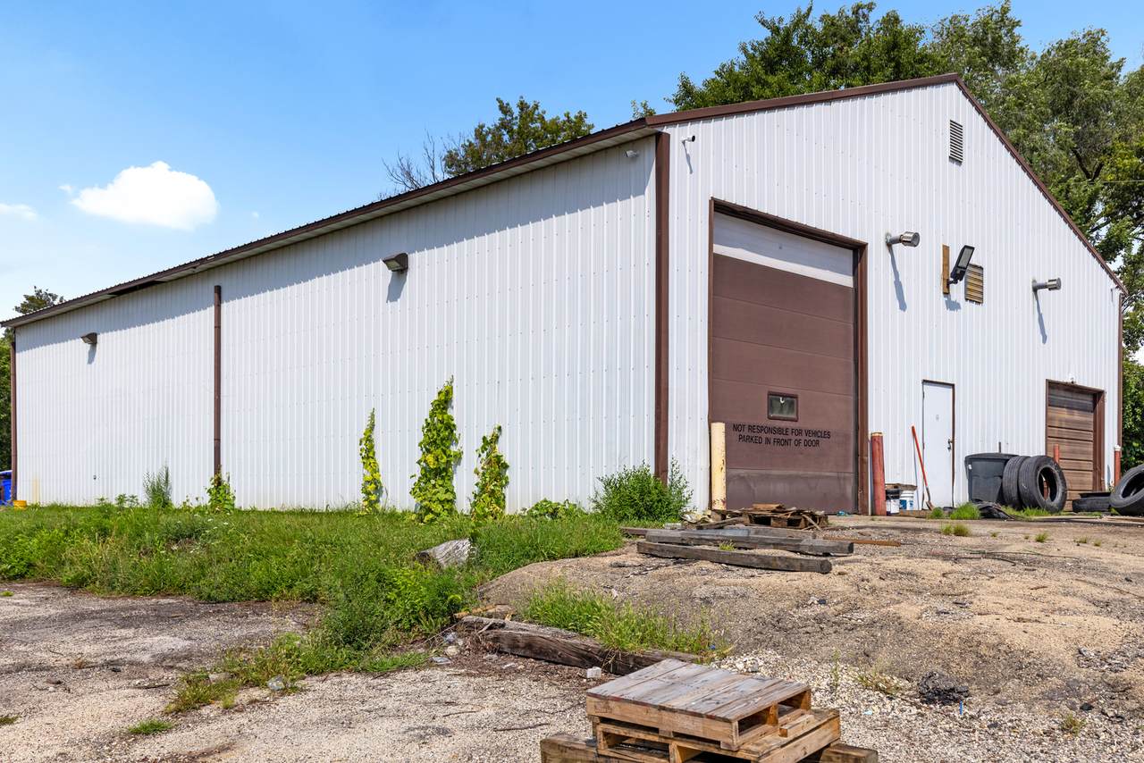 2388 Mason Avenue - Photo 1