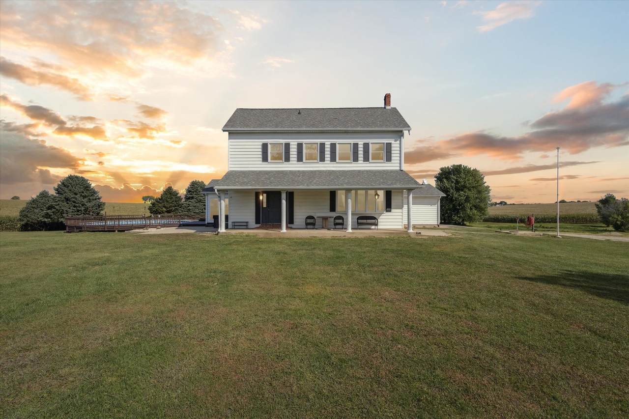 8548 Edwardsville Road - Photo 1