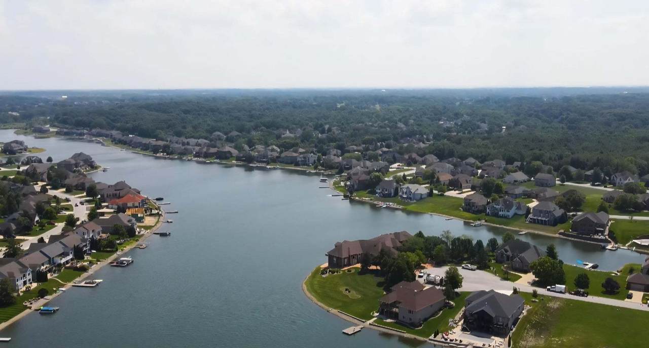 10460 Doubletree Drive - Photo 1