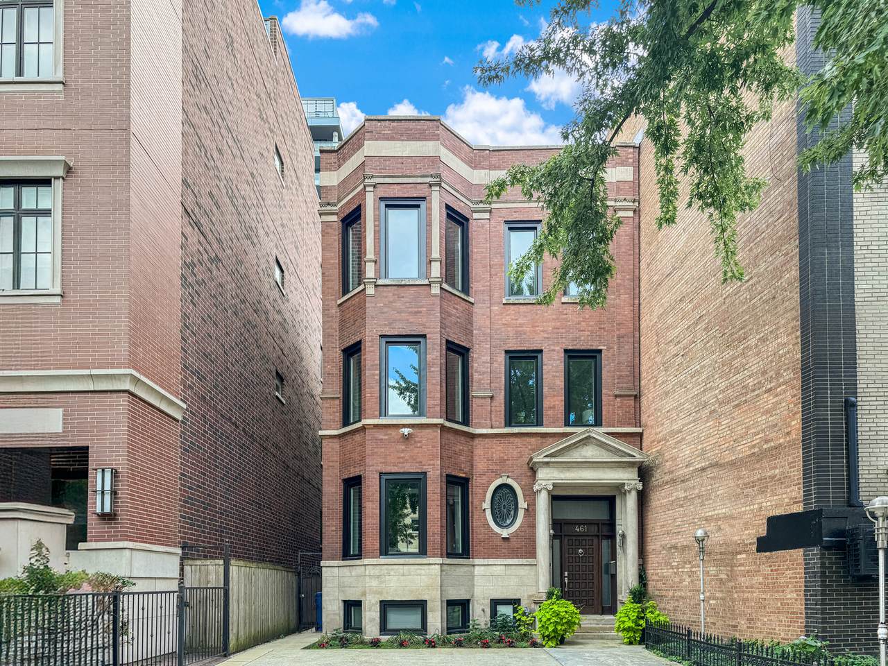 461 Melrose Street - Photo 1