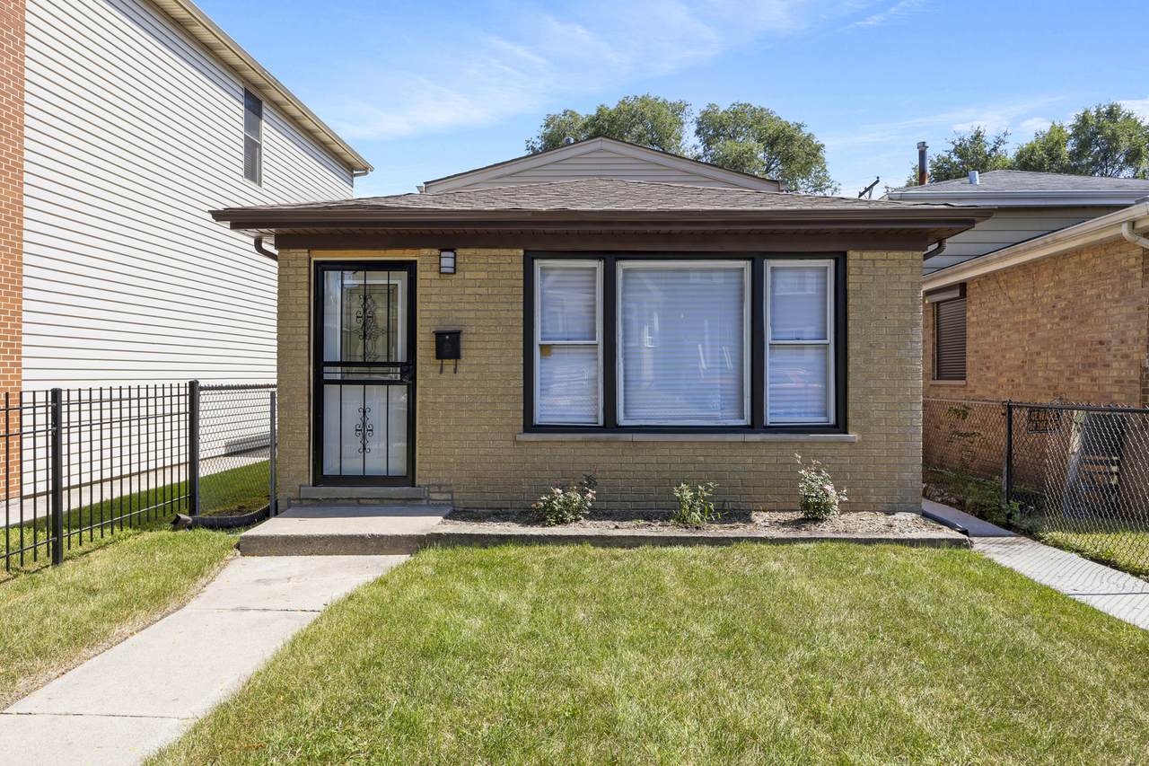 7109 Dobson Avenue - Photo 1