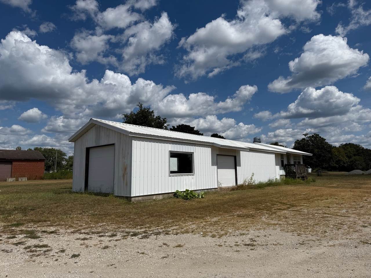 18 Broadway Street - Photo 1