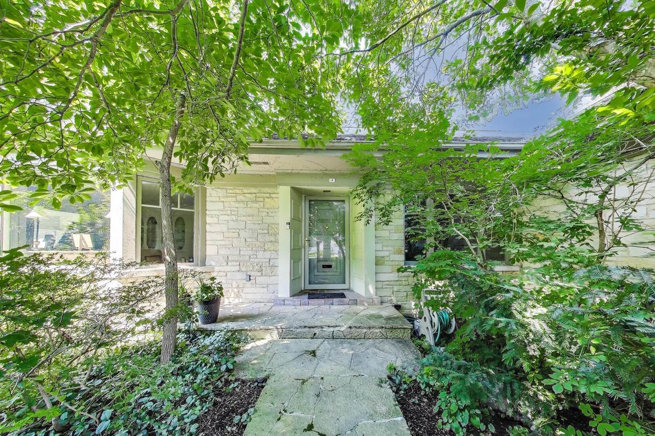 1295 Sunview Lane - Photo 1