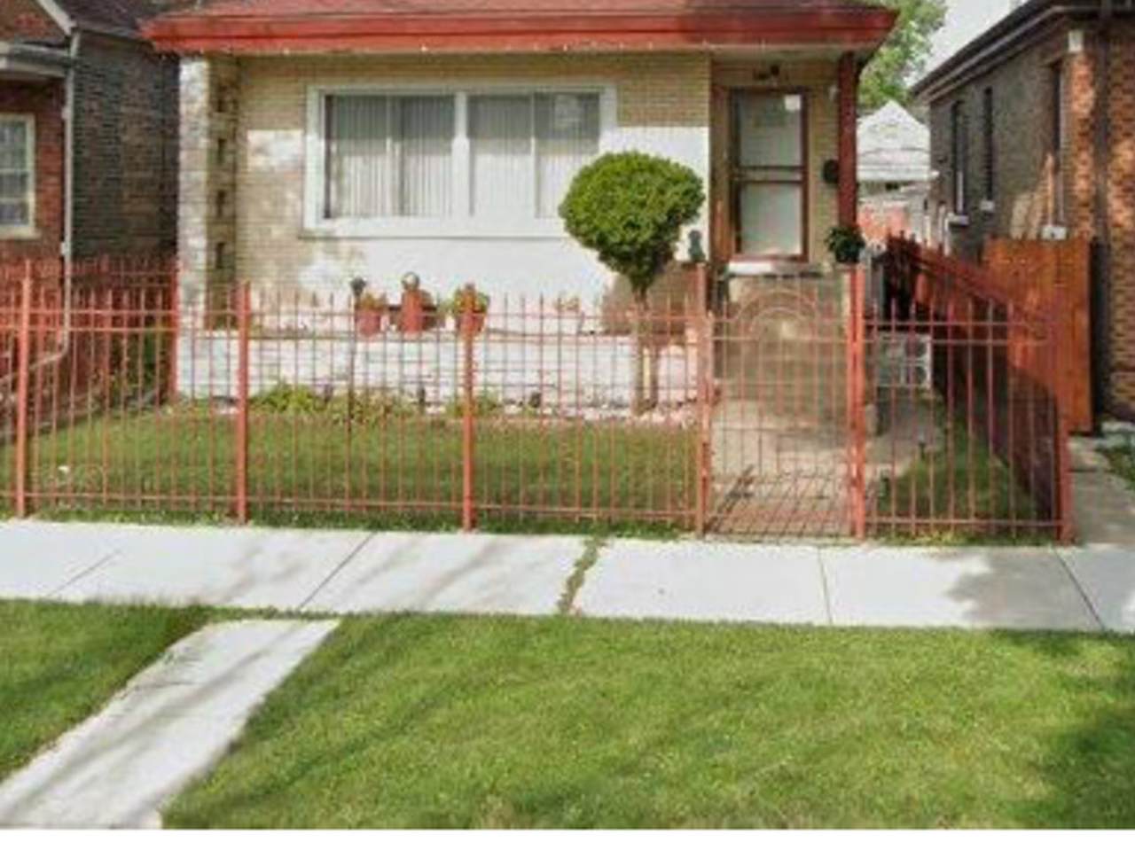 7130 Richmond Street - Photo 1