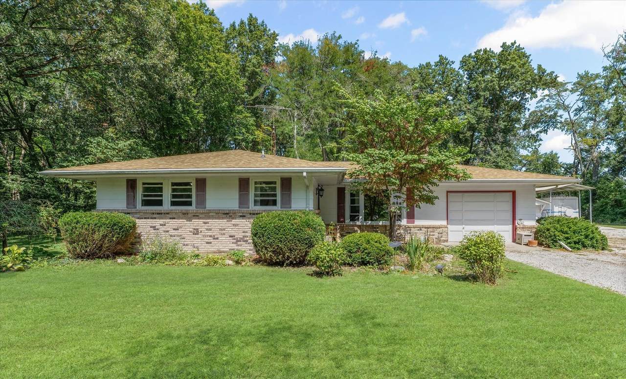 9835 1610 North Road - Photo 1