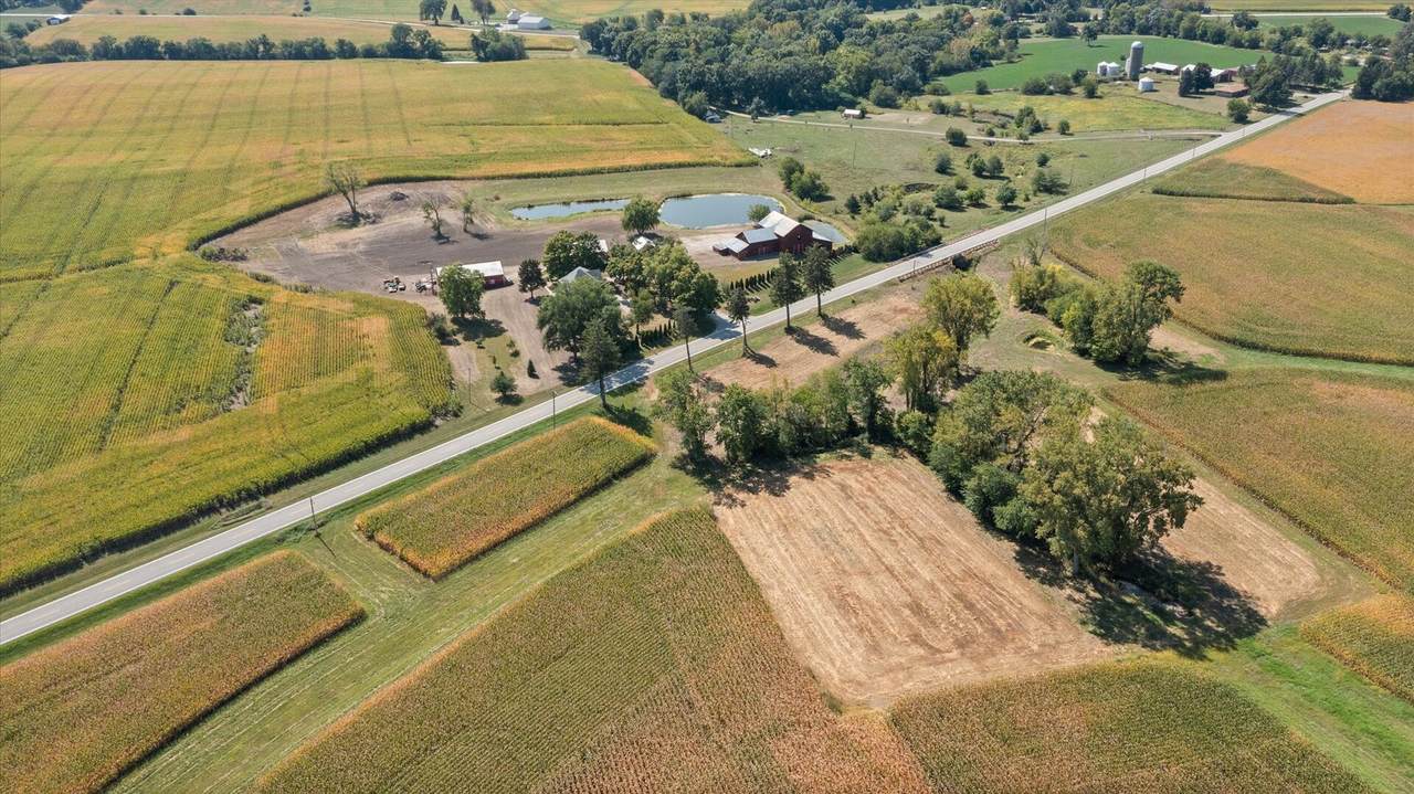 953 2401st Road - Photo 1