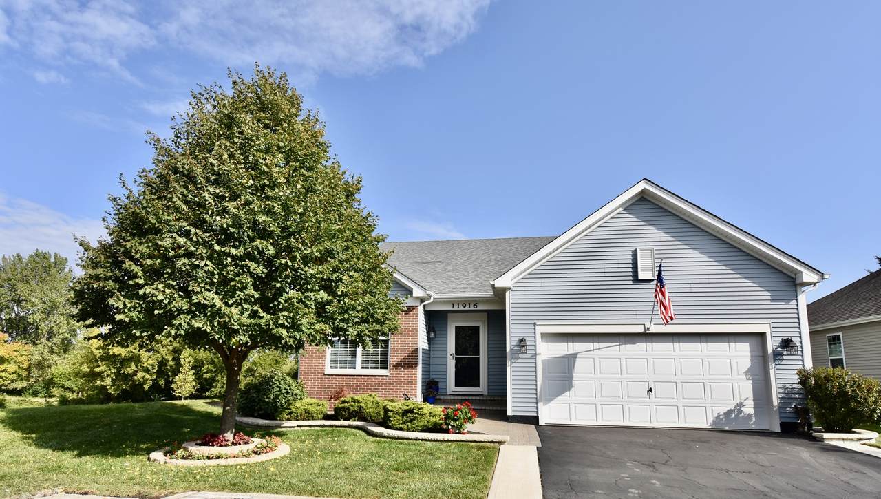 11916 Oakley Court - Photo 1