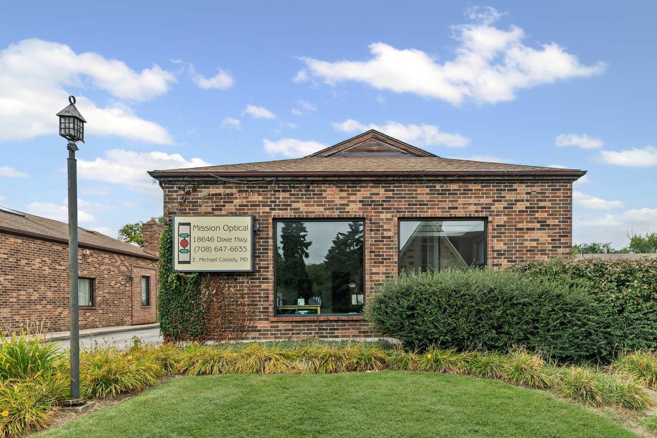 18646 Dixie Highway - Photo 1