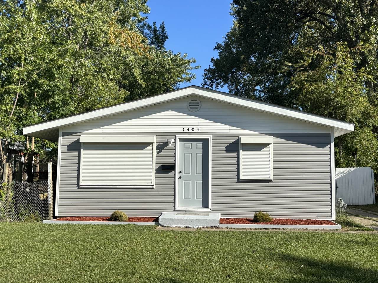 1403 15th Street - Photo 1