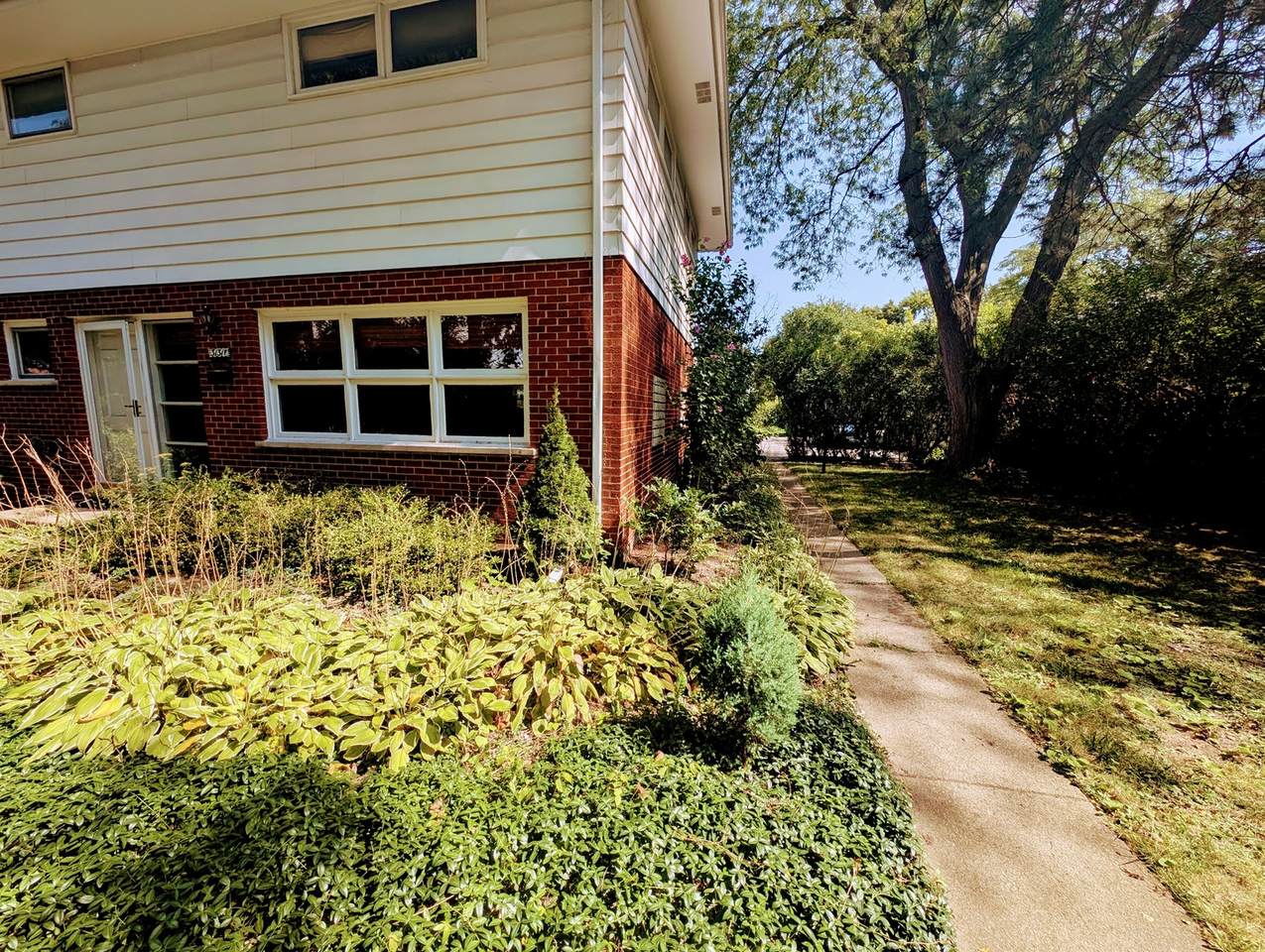 3131 Lake Avenue - Photo 1