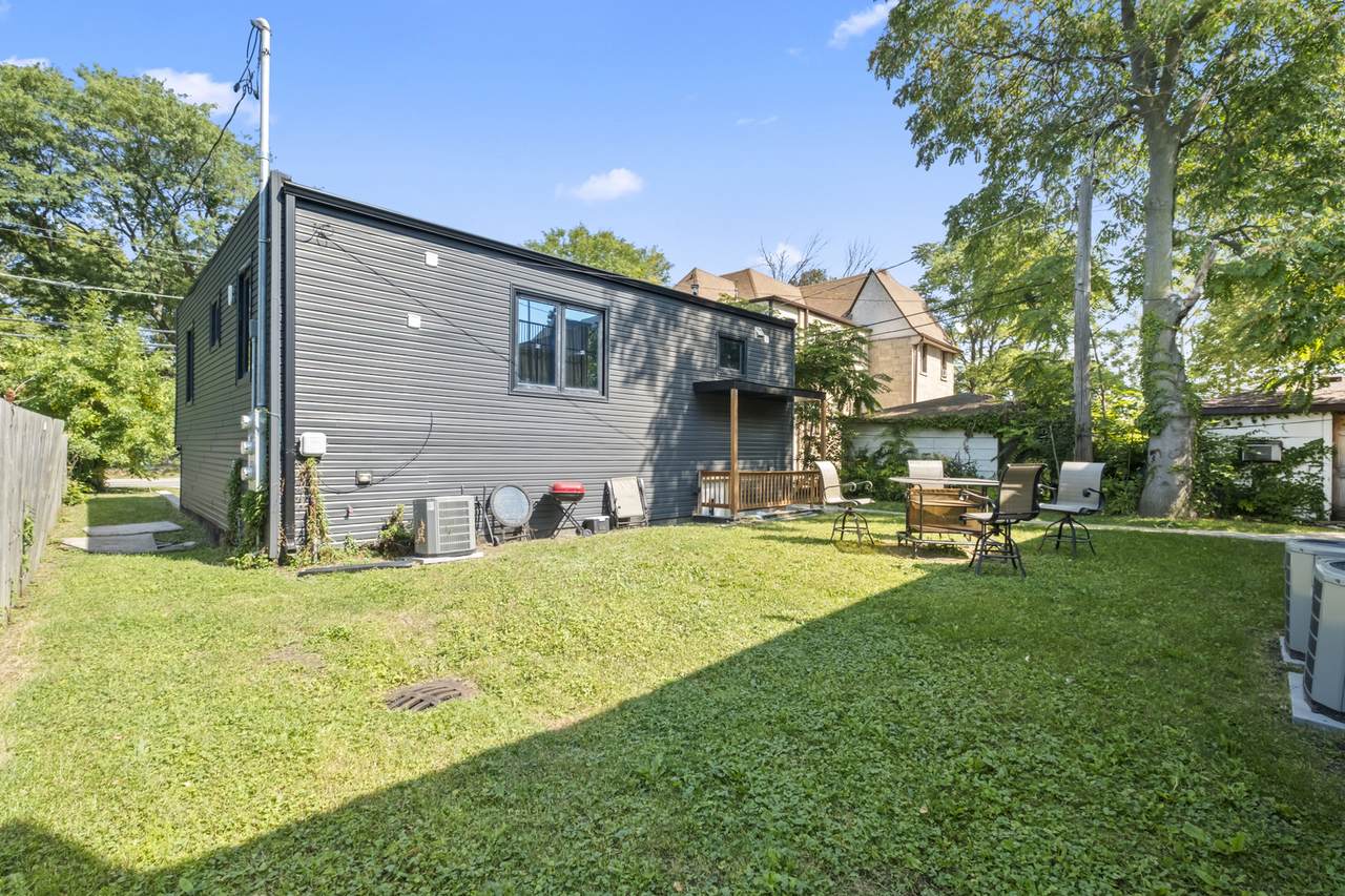 2307 Lake Street - Photo 1