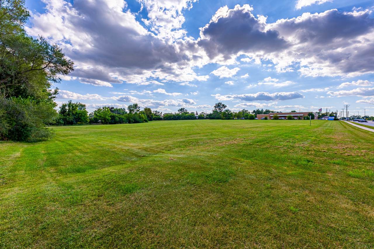 255 Romeo Road - Photo 1