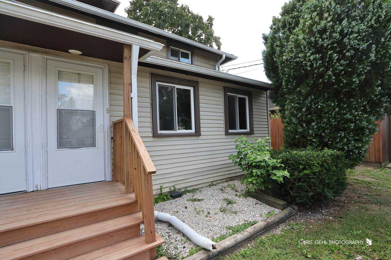 33791 Oak Street - Photo 1