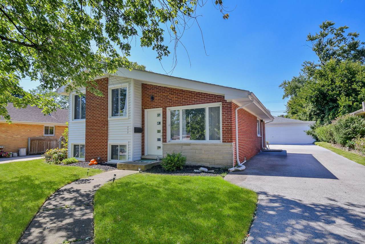 252 Lombard Avenue - Photo 1