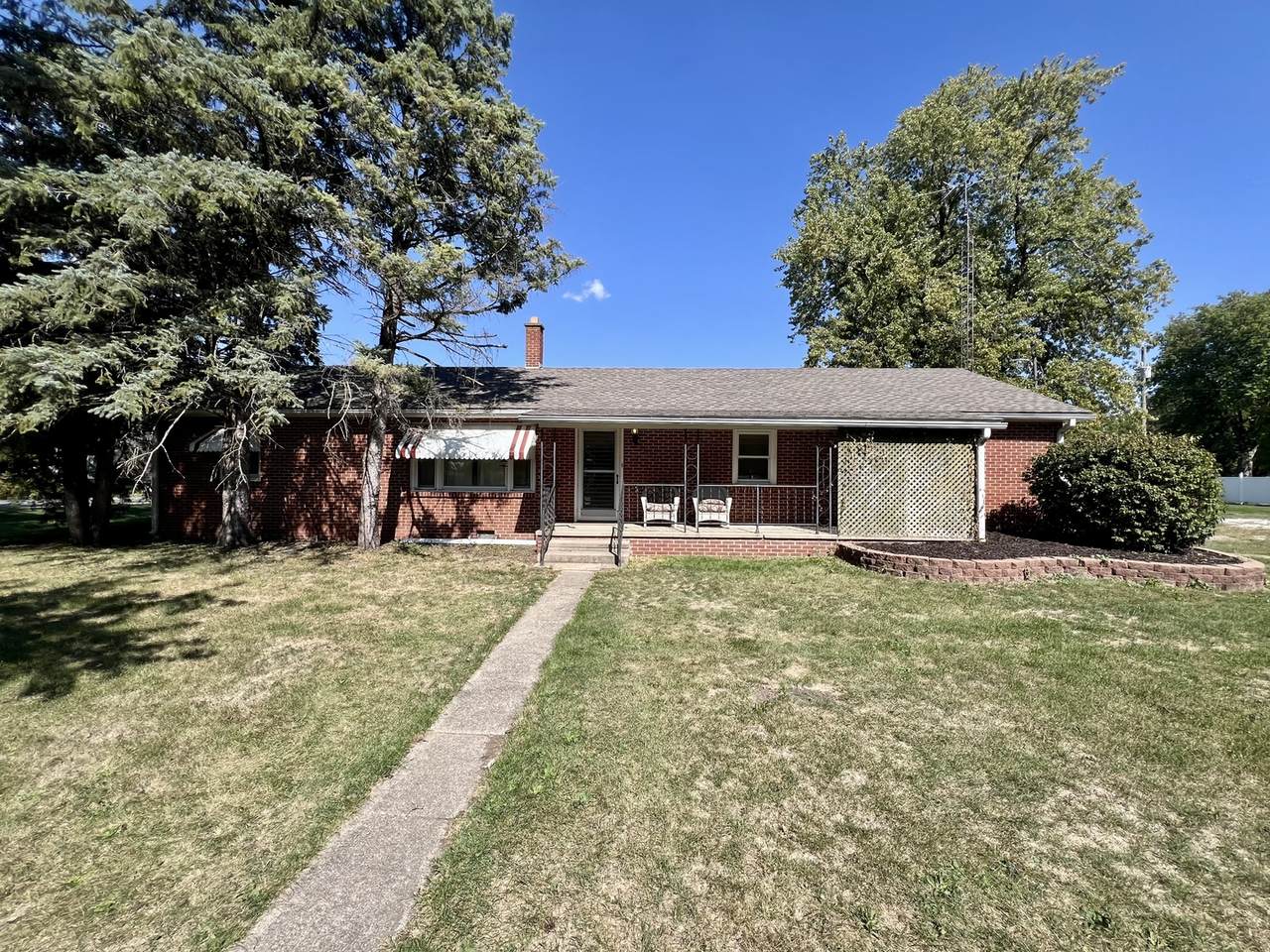 101 Lincoln Street - Photo 1
