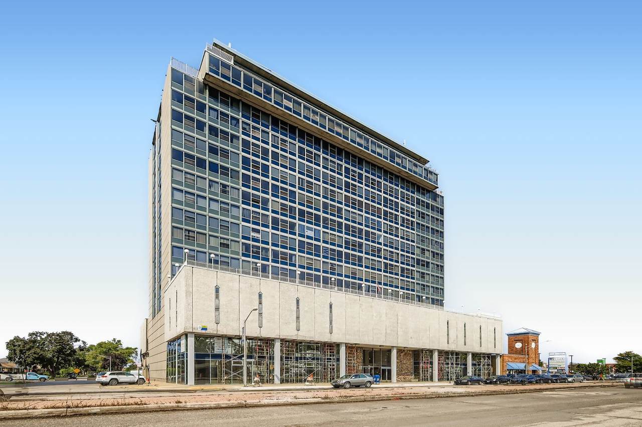 7234 North Avenue - Photo 1