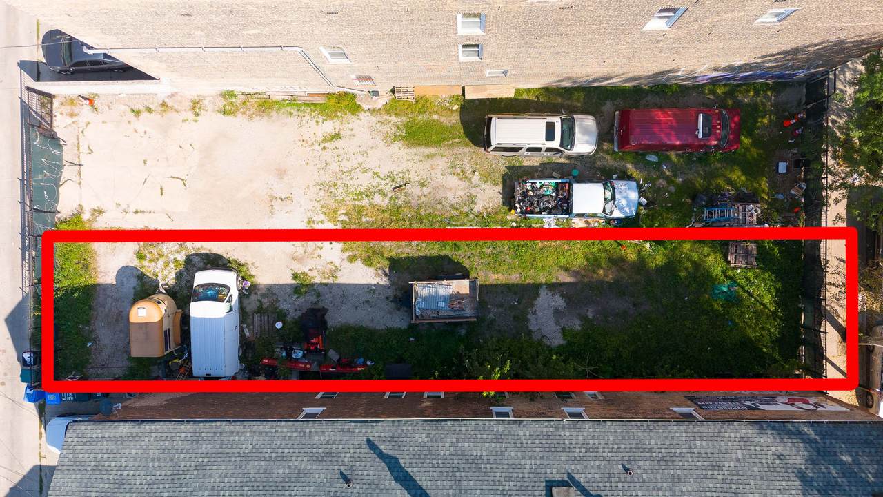 1116 18th Street - Photo 1