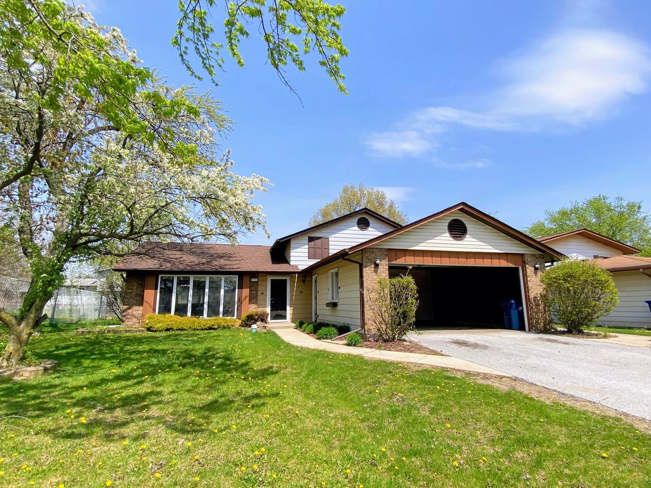 5210 Arquilla Drive - Photo 1