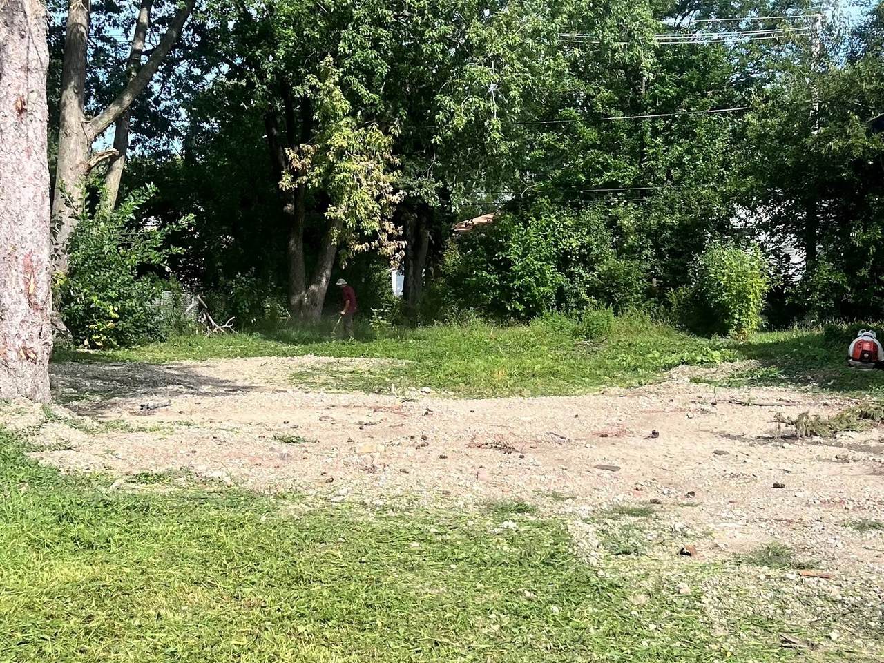 16527 Marshfield Avenue - Photo 1