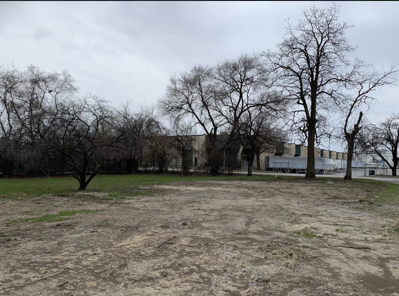 1113 171st Street - Photo 1