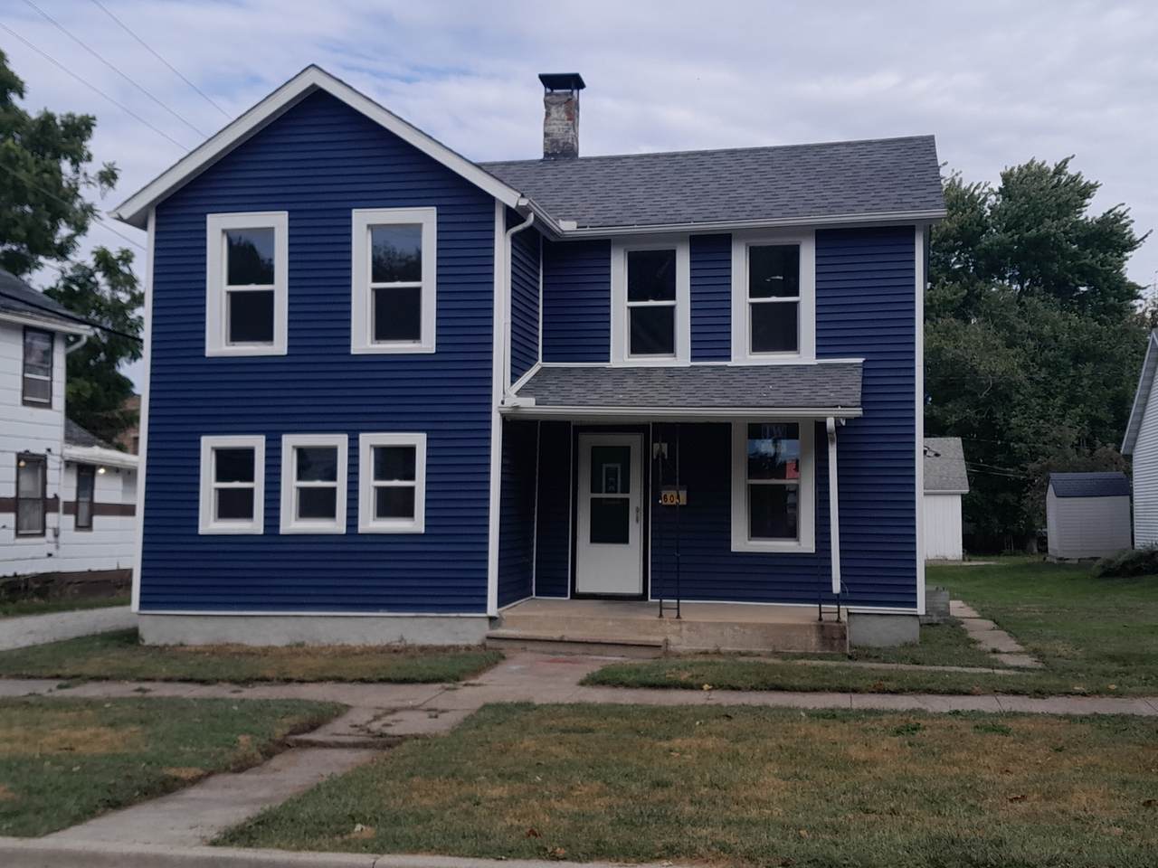 604 5th Street - Photo 1