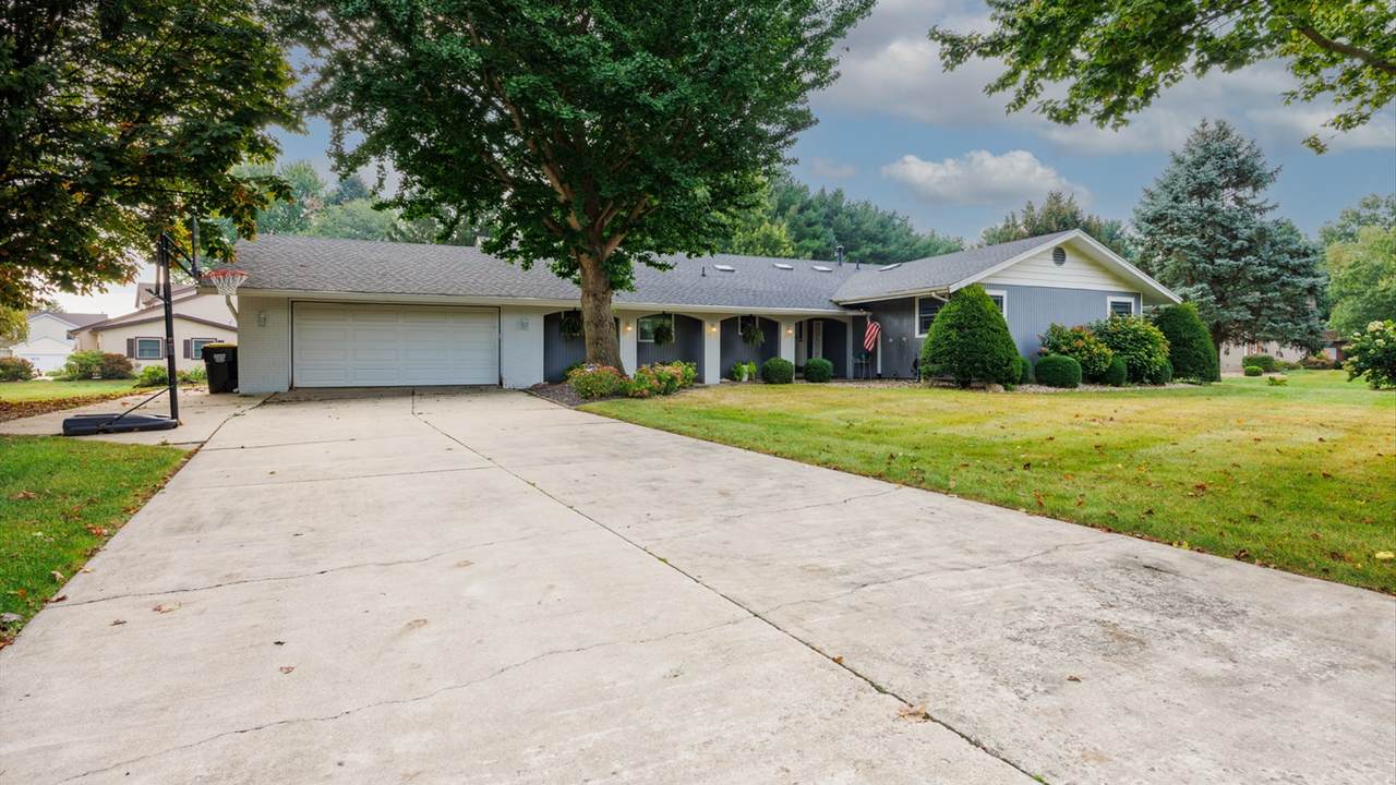 8989 Tamarac Way - Photo 1