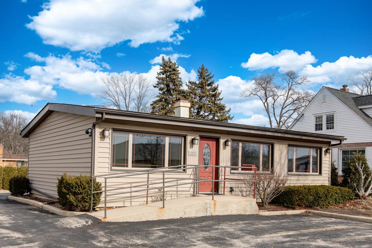 1825 Roosevelt Road - Photo 1