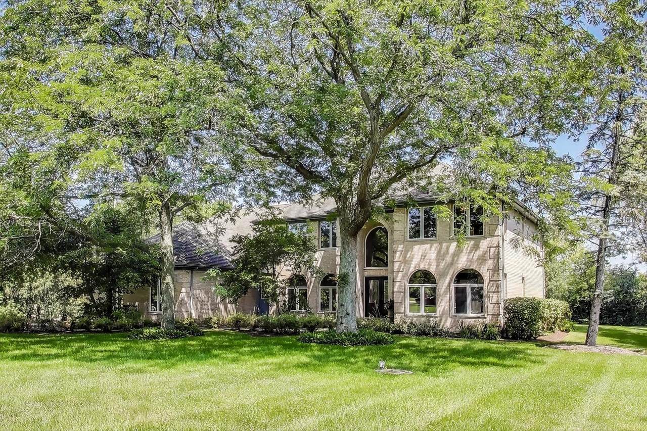 6 Steeplechase Drive - Photo 1