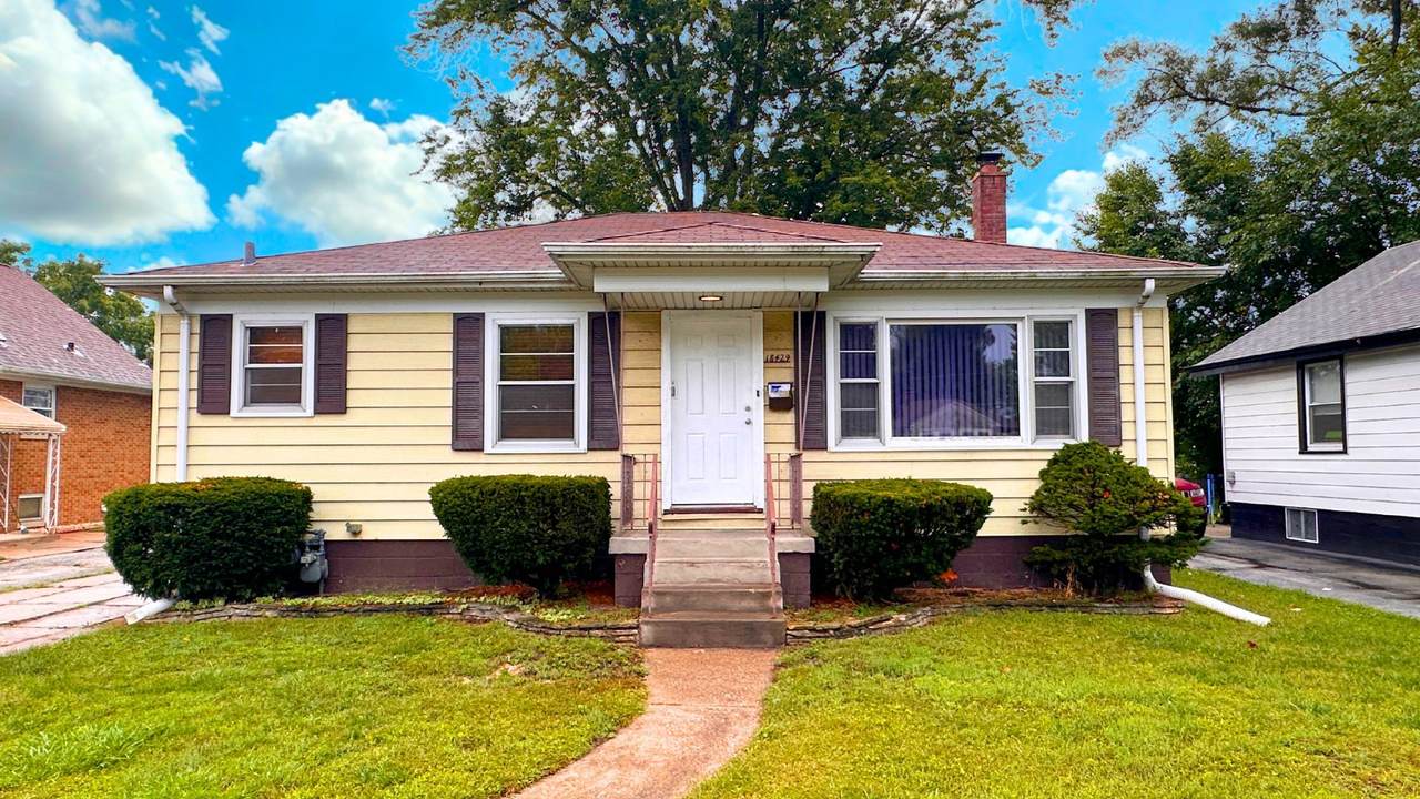 18429 Ridgewood Avenue - Photo 1