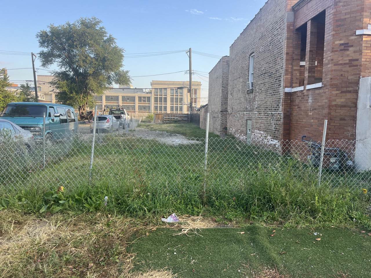 4004 Grenshaw Street - Photo 1