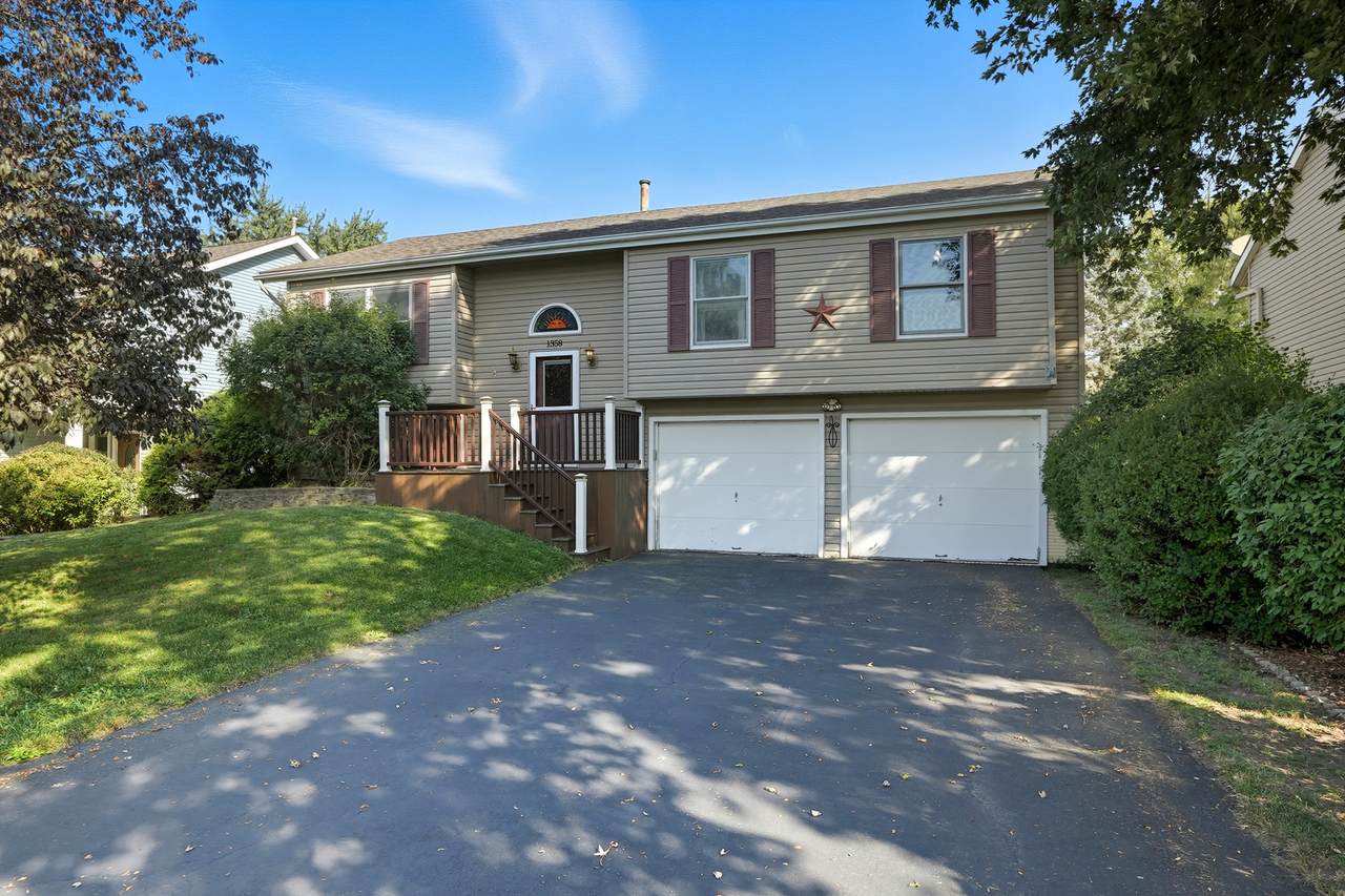 1358 Cottonwood Lane - Photo 1