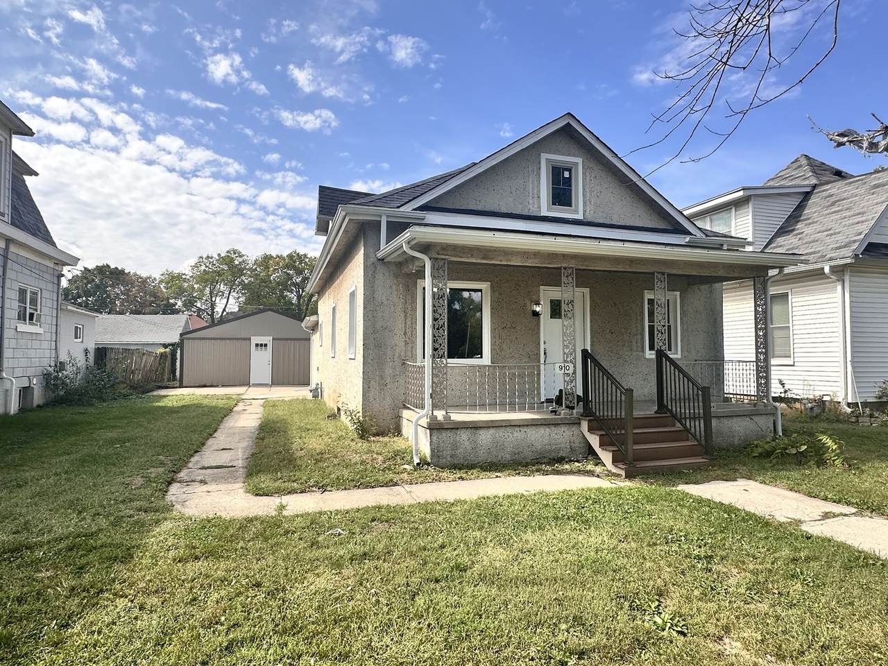 910 Bloomington Street - Photo 1