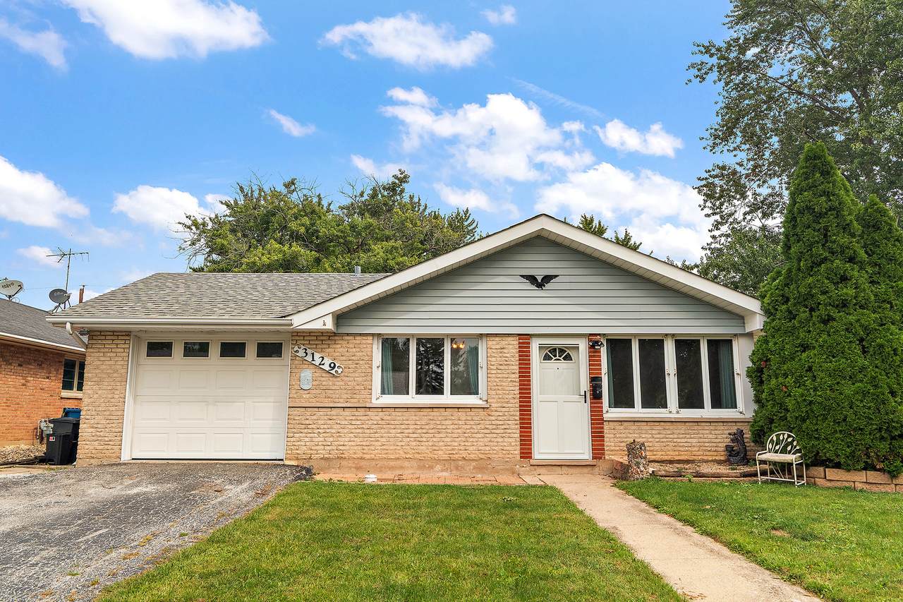 3129 Butler Avenue - Photo 1