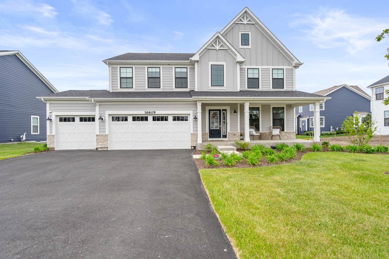 16609 Silo Bend Drive - Photo 1