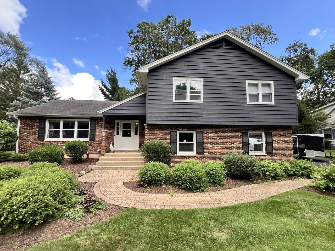 908 Hickory Road - Photo 1