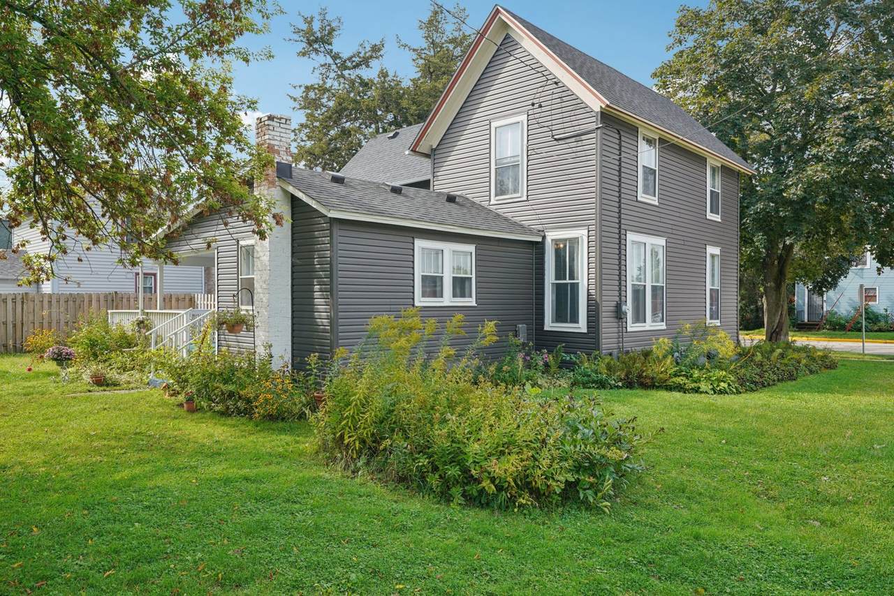 328 Sumner Street - Photo 1