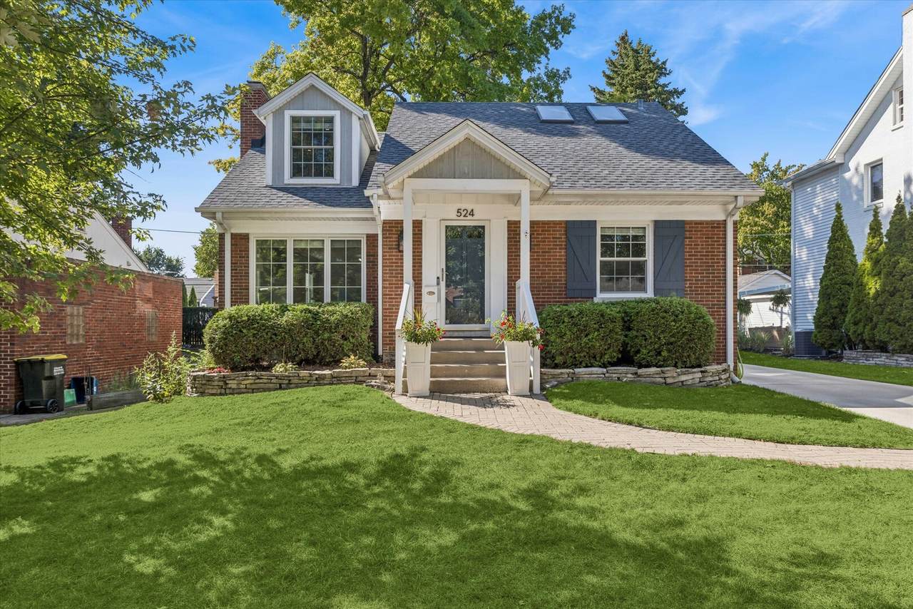 524 Ashland Avenue - Photo 1