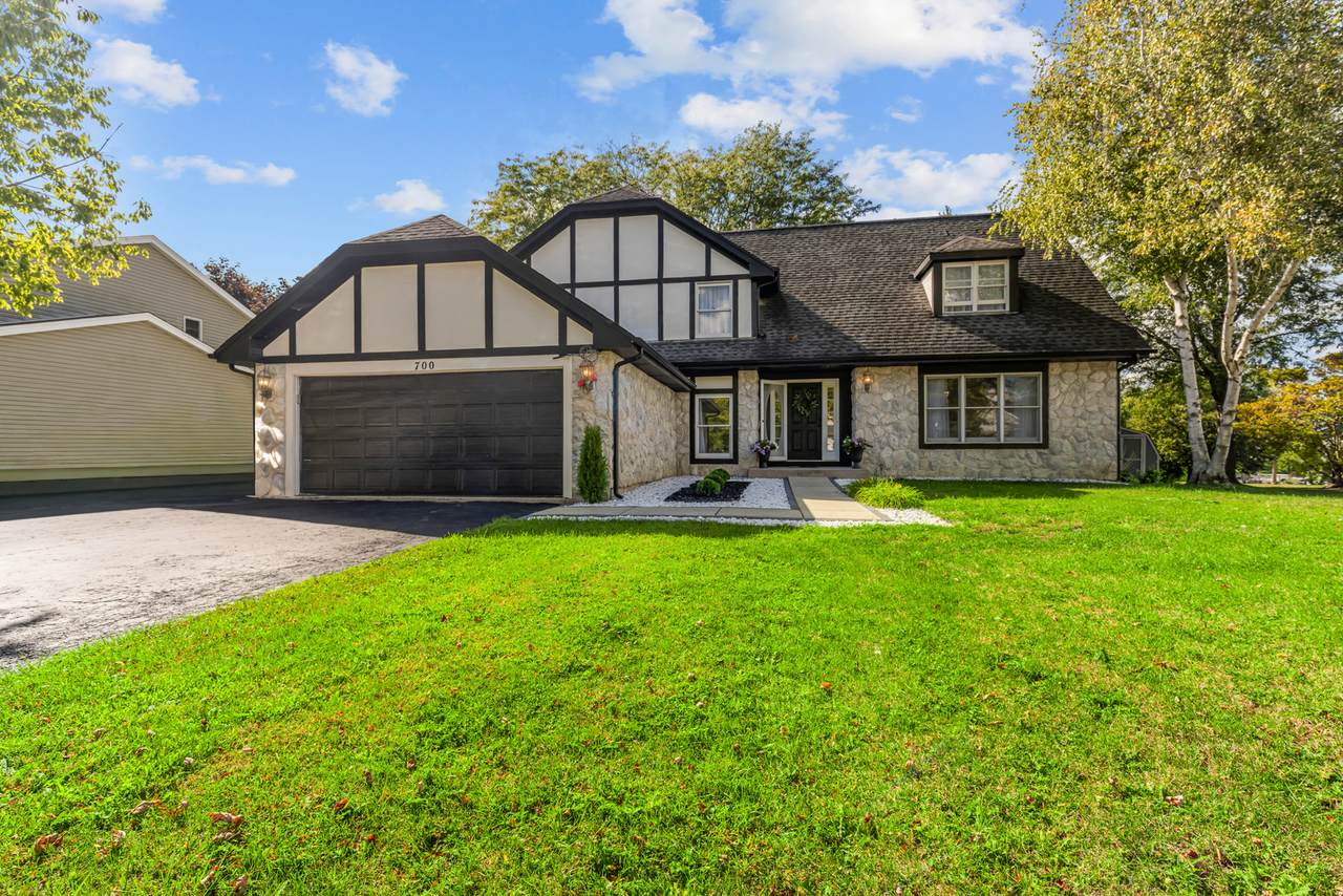 700 Fairfield Lane - Photo 1