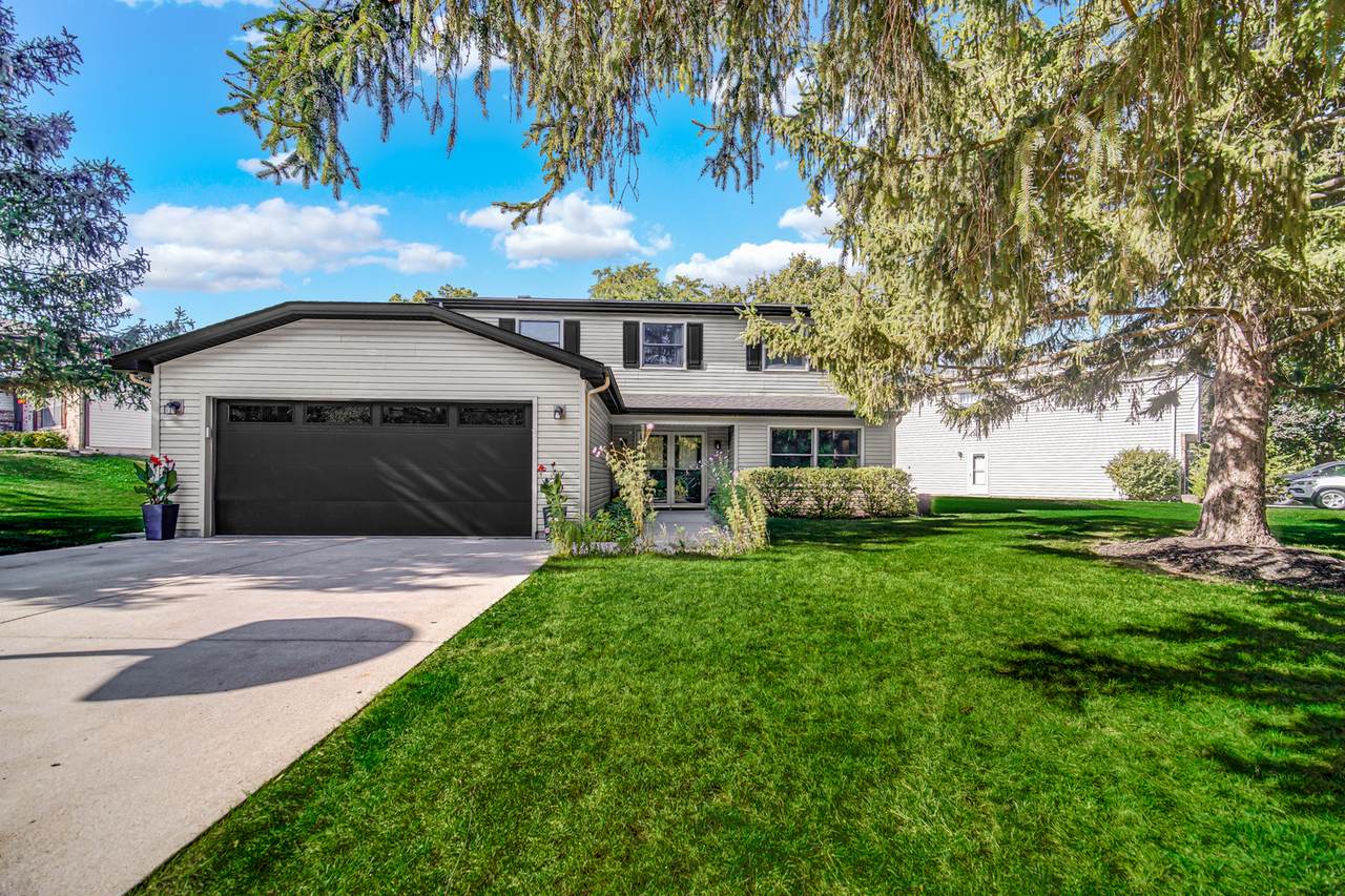 1028 Park Place Drive - Photo 1