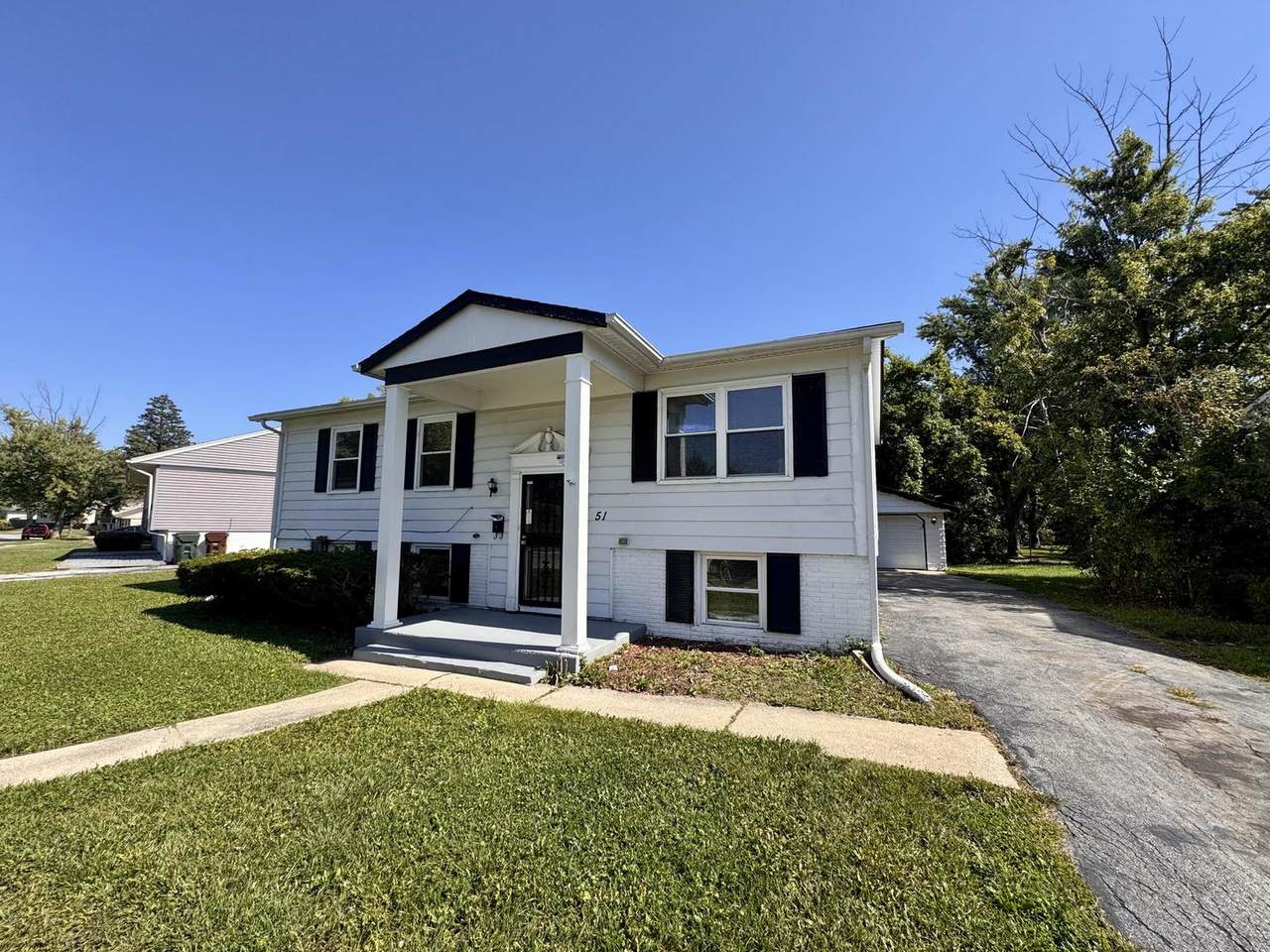 51 Pine Lane - Photo 1