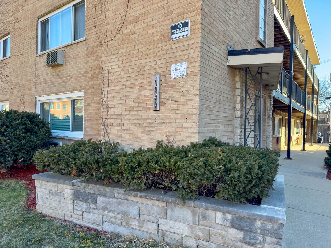 6947 Jeffery Boulevard - Photo 1