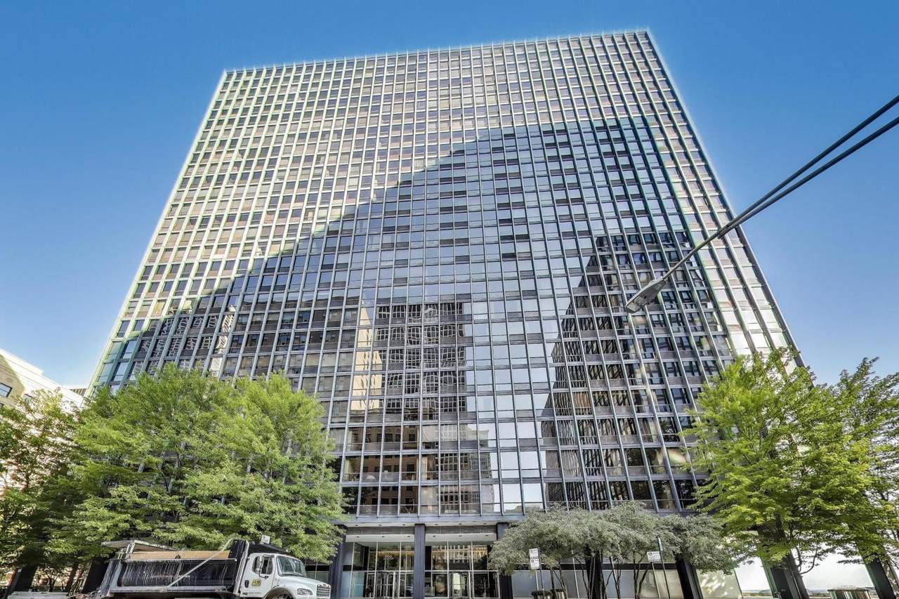 900 Lake Shore Drive - Photo 1