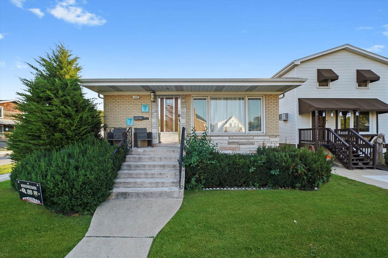 3353 Ozanam Avenue - Photo 1