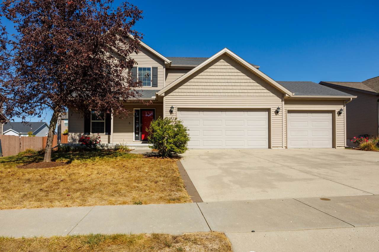 1714 Flagstone Drive - Photo 1