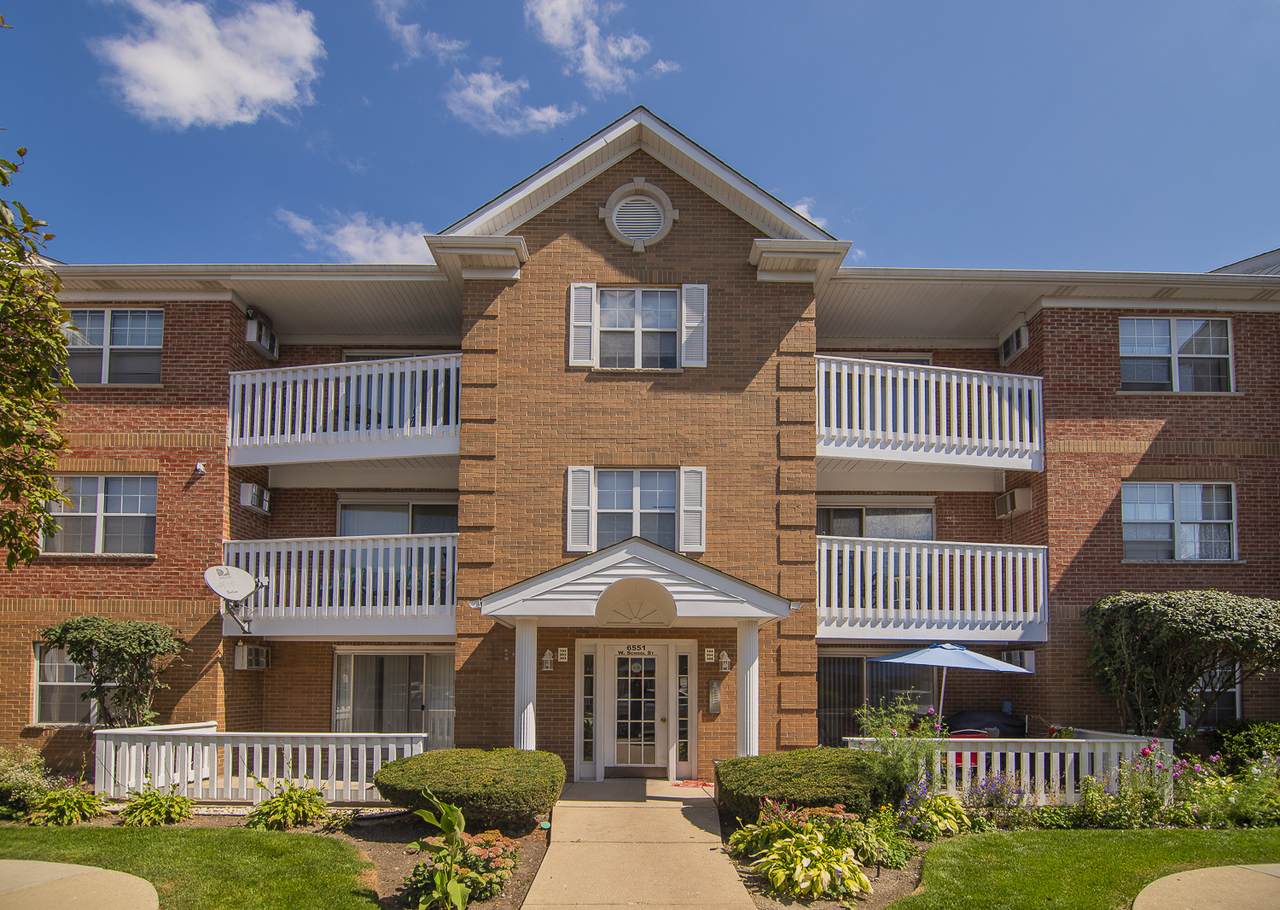 6551 School Street - Photo 1