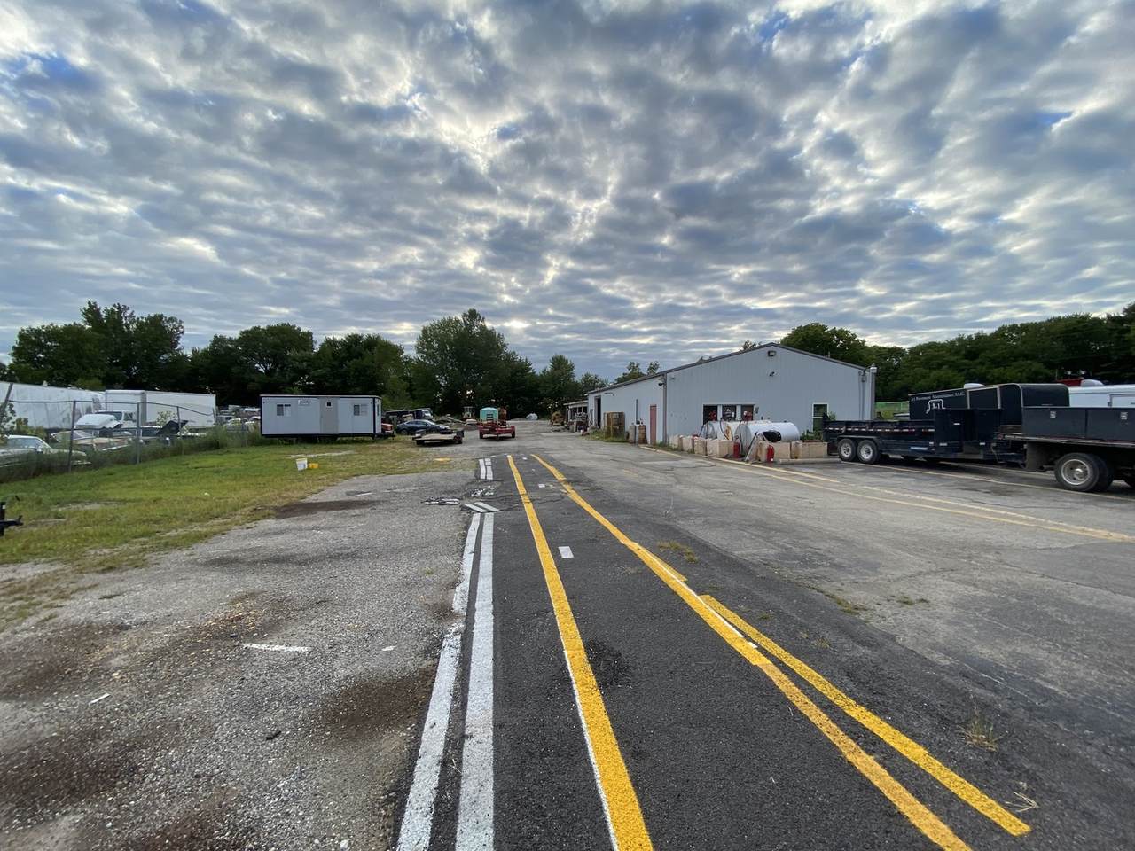 3809 Cunningham Avenue - Photo 1