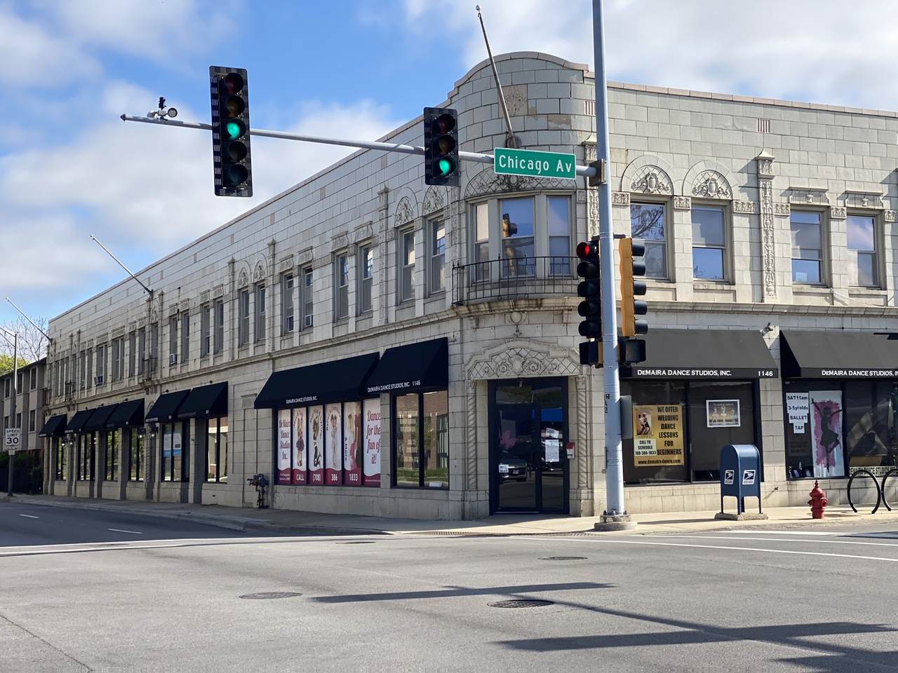 811 Harlem Avenue - Photo 1